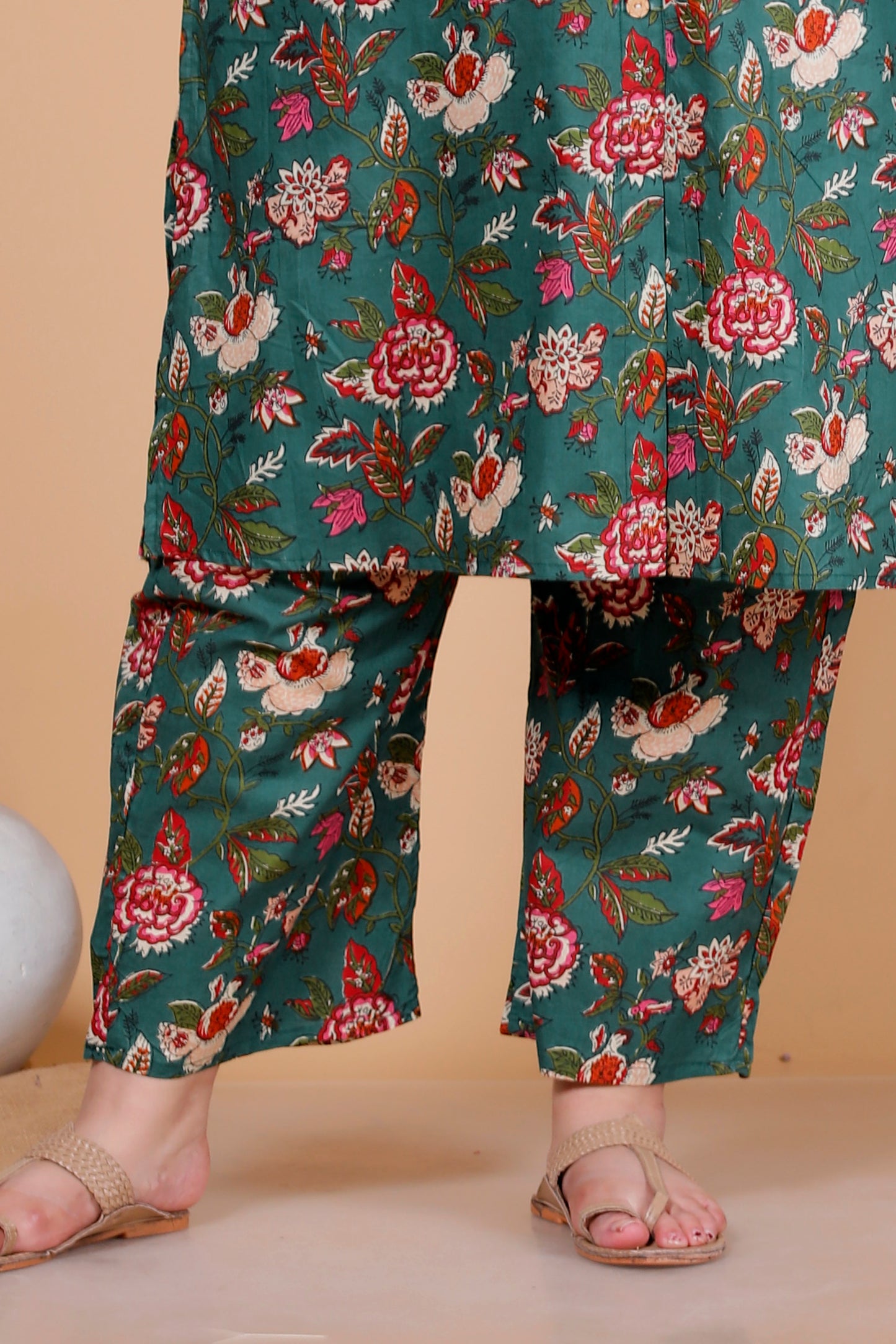 VINTAGE FLORAL VINE PRINT COTTON 2 PEICE KURTA PANT IN DEEP GREEN BY PLUSSIZEKURTI