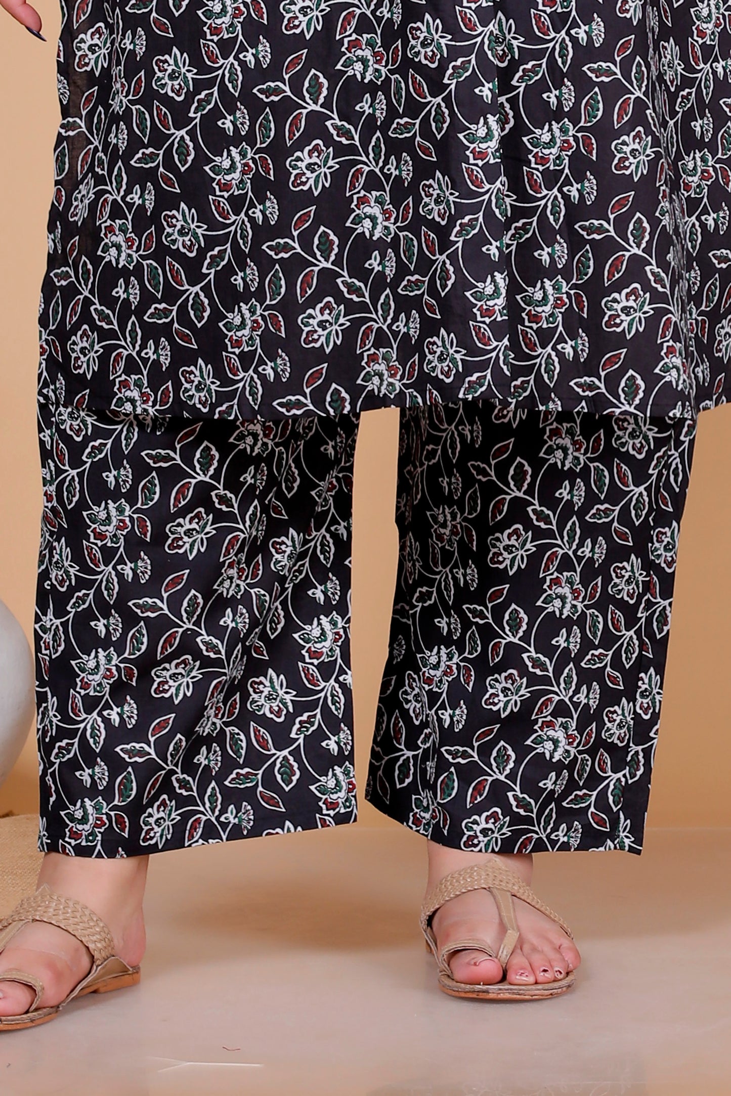 VINE FLORAL PRINT COTTON 2 PEICE KURTA PANT IN BLACK BY PLUSSIZEKURTI