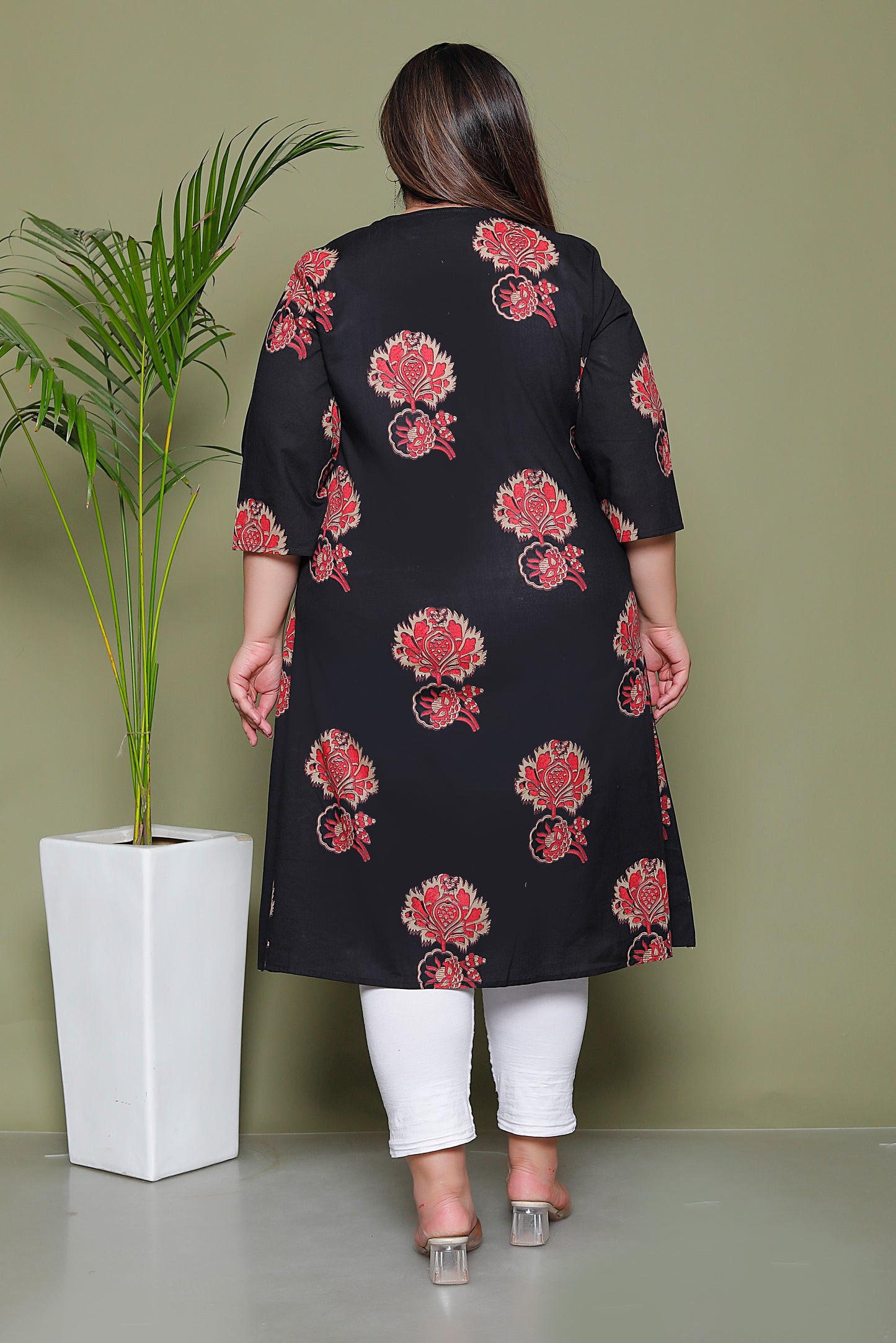 HANDBLOCK FLORAL BUTTA PRINT COTTON KURTI IN BLACK/RED BY PLUSSIZEKURTI