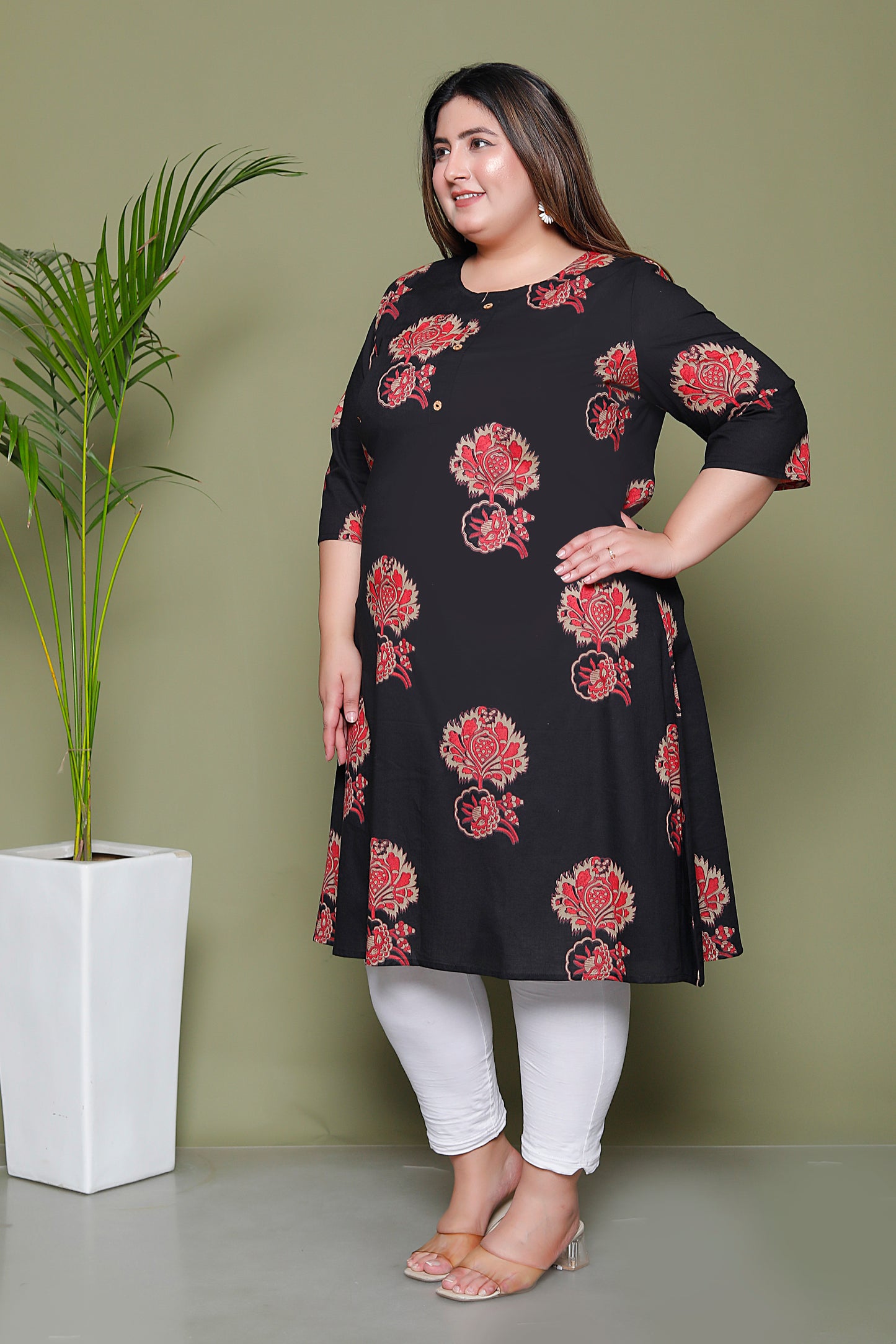 HANDBLOCK FLORAL BUTTA PRINT COTTON KURTI IN BLACK/RED BY PLUSSIZEKURTI