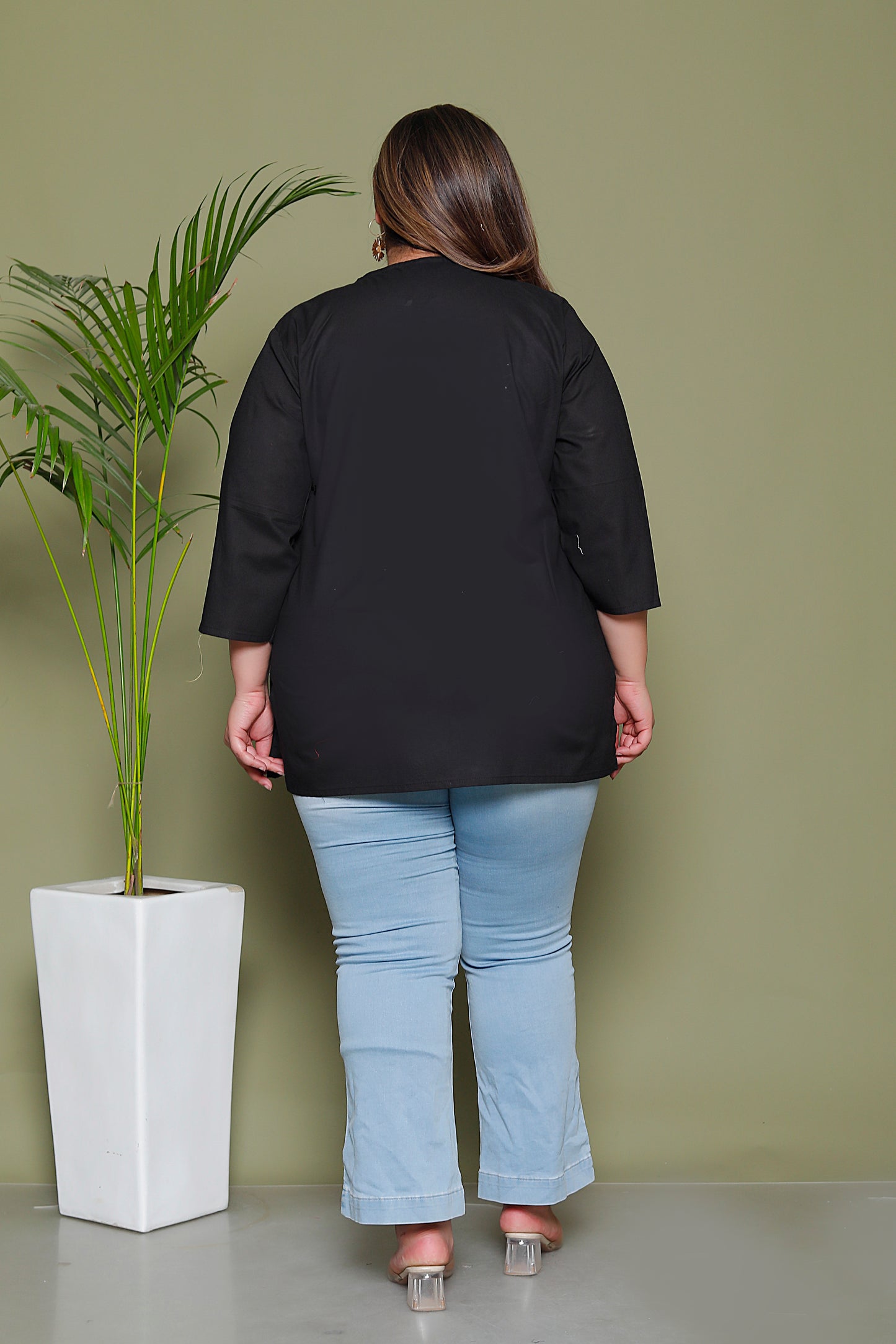 SOLID COTTON TOP IN BLACK COLOUR BY PLUSSIZEKURTI