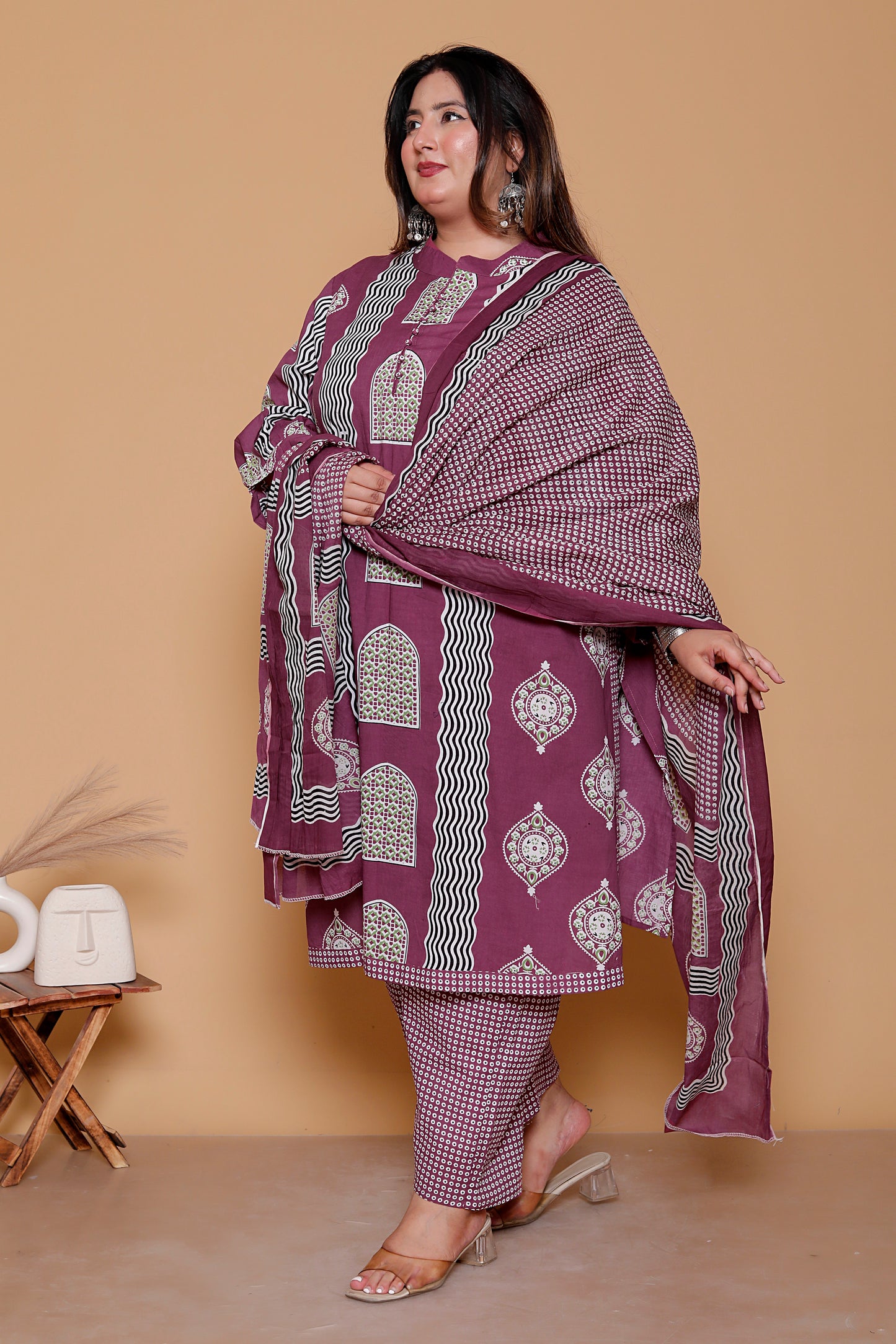 GEOMETRIC ARCH PRINT COTTON 3 PEICE KURTA PANT IN WINE BY PLUSSIZEKURTI