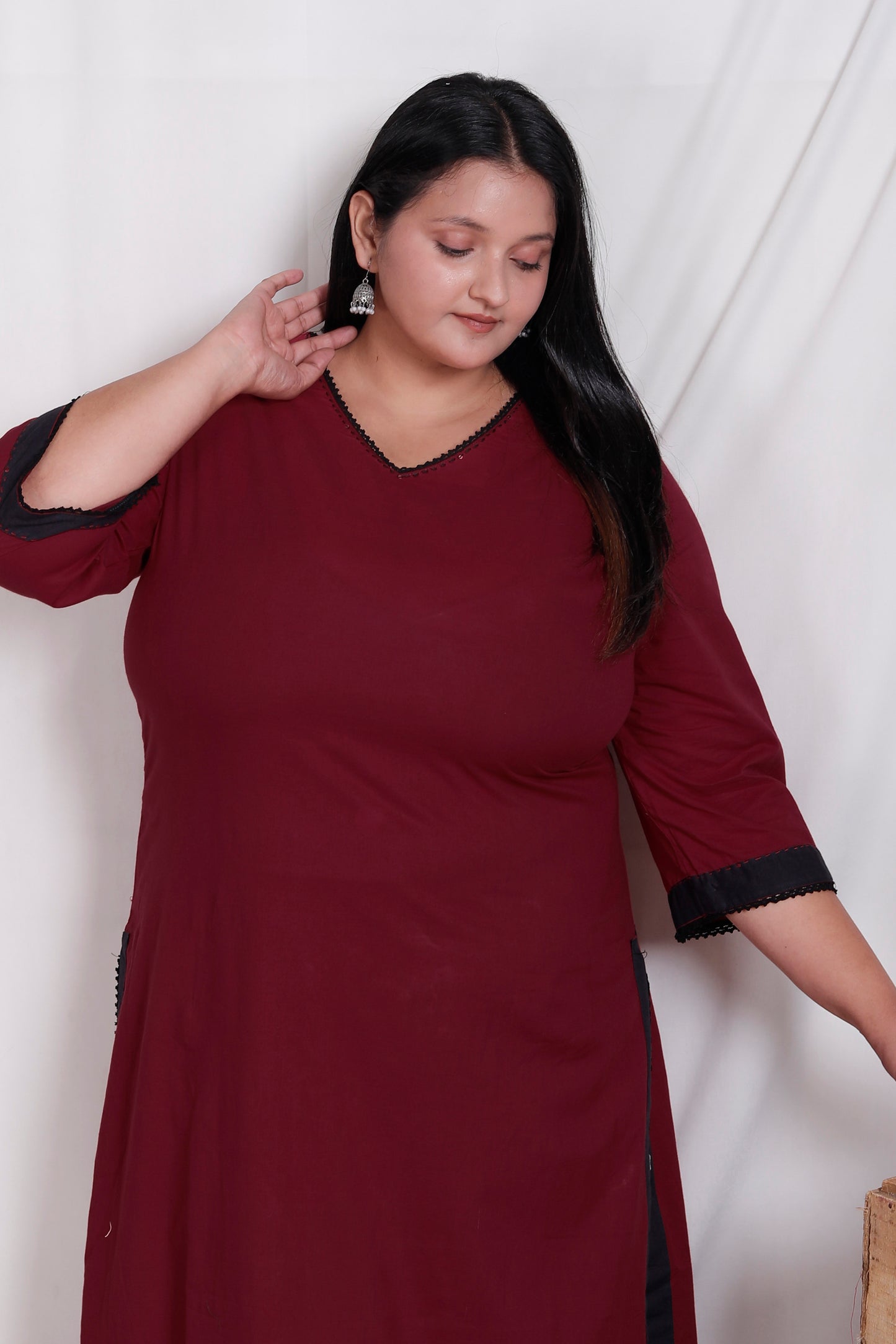 SOLID COTTON LACE WORK 2 PEICE KURTA PANT IN MAHROON/BLACK BY PLUSSIZEKURTI