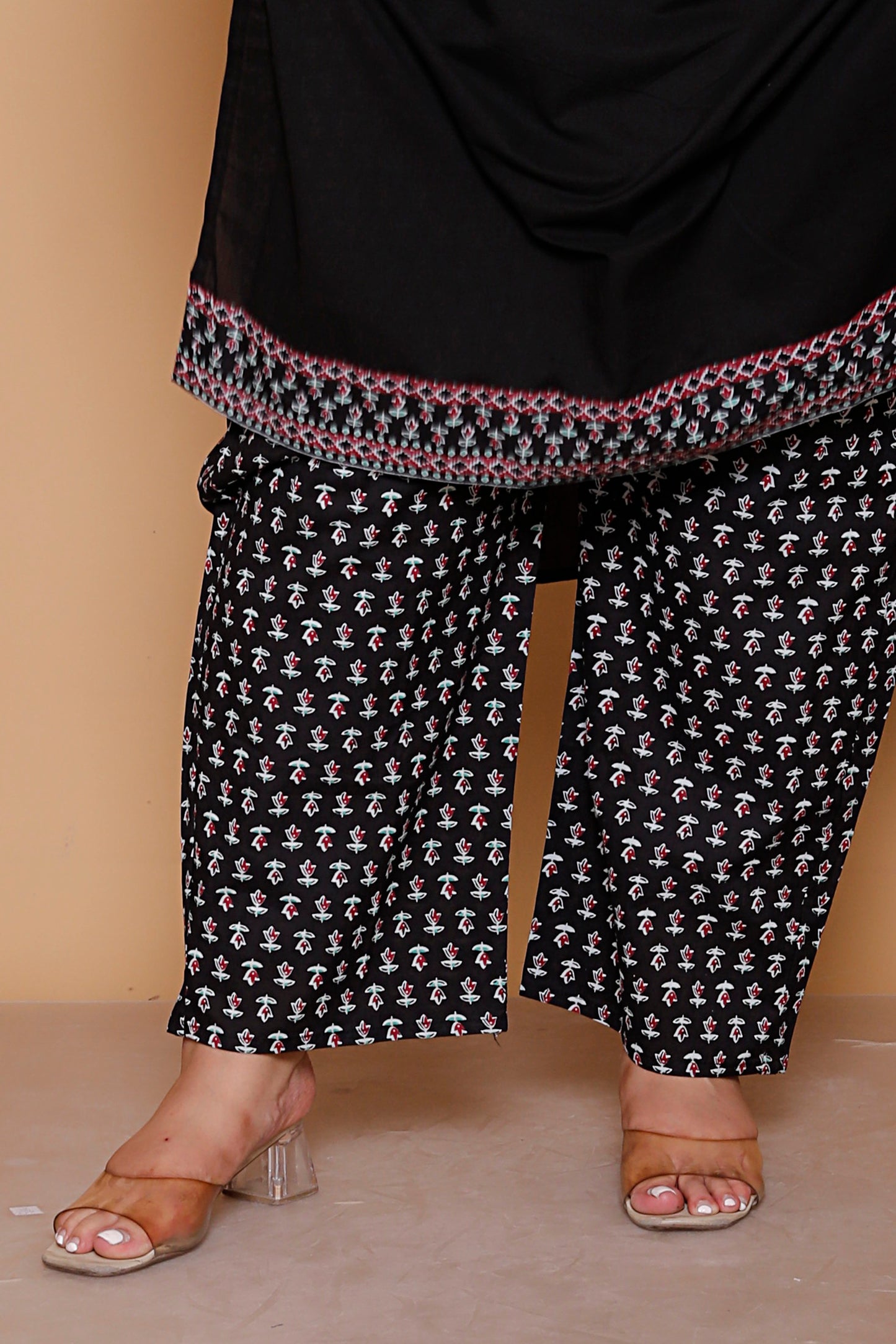 AJRAKH ETHNIC PRINT COTTON 3 PEICE KURTA PANT IN BLACK BY PLUSSIZEKURTI