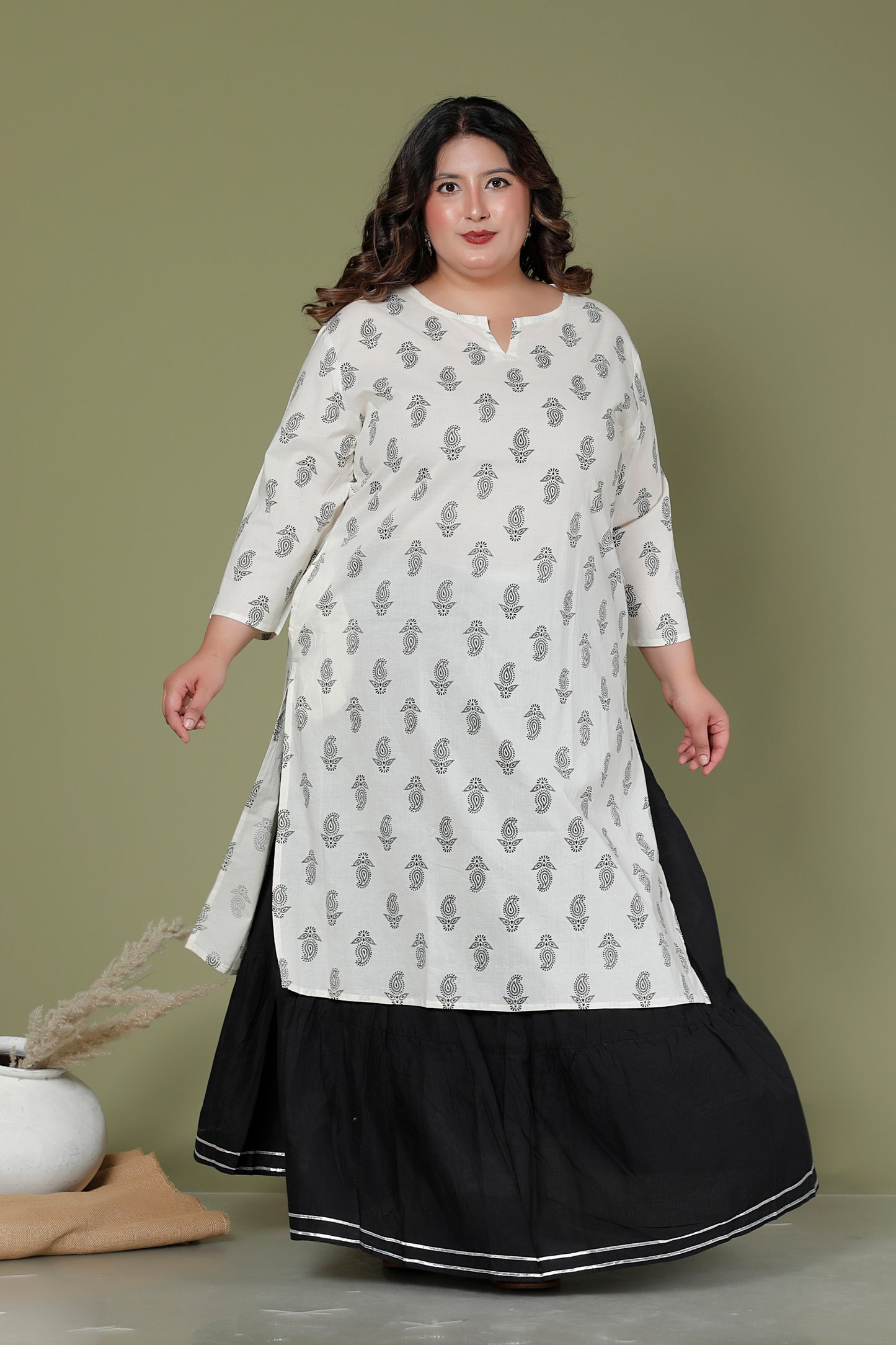 SKIRT PANT COTTON 2 PEICE PAISLEY PRINT KURTA SET IN OFFWHITE/BLACK BY PLUSSIZEKURTI