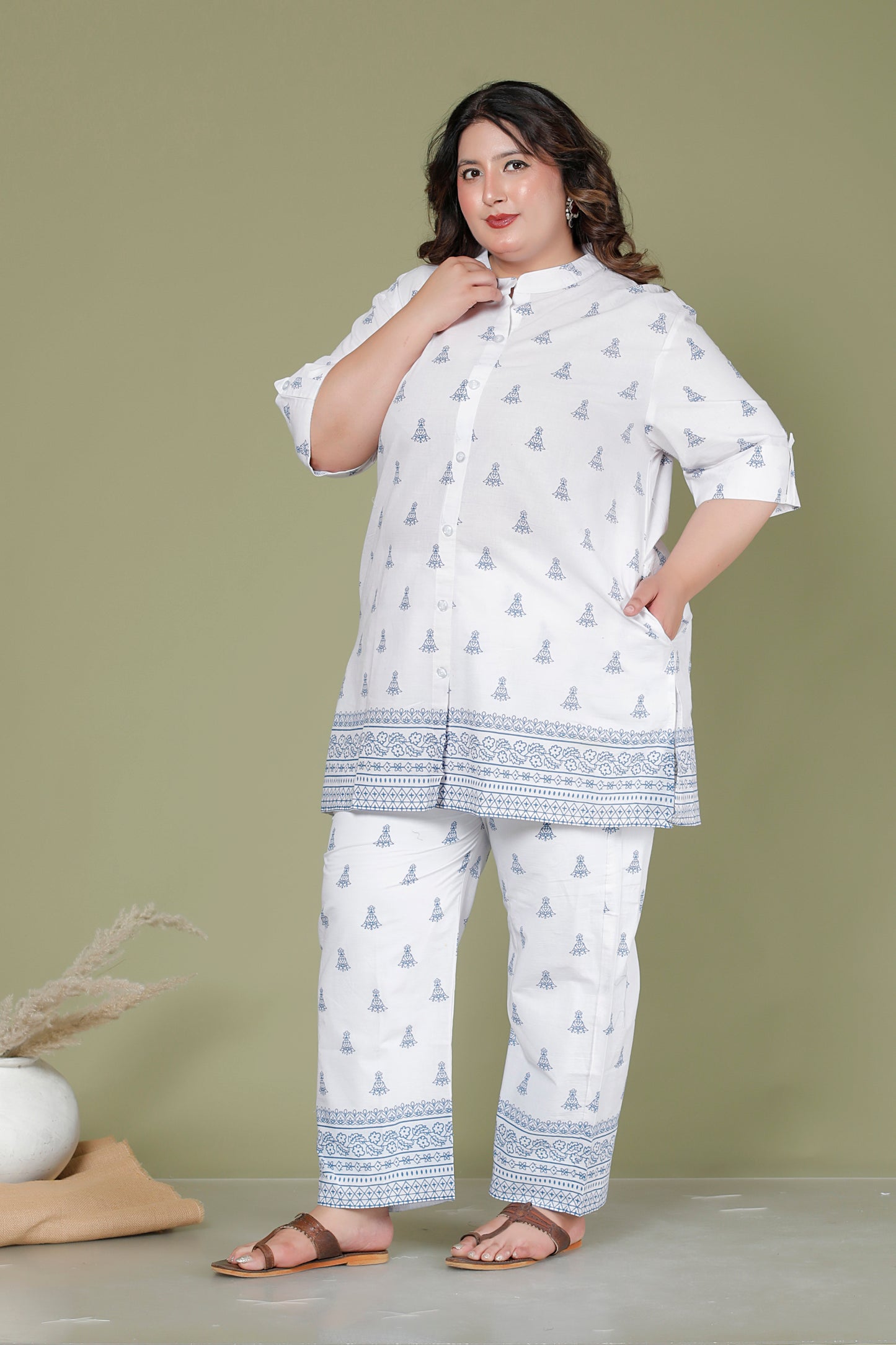 BELL BUTTA PRINT COTTON CO-ORD SET IN BLUE/ WHITE BY PLUSSIZEKURTI