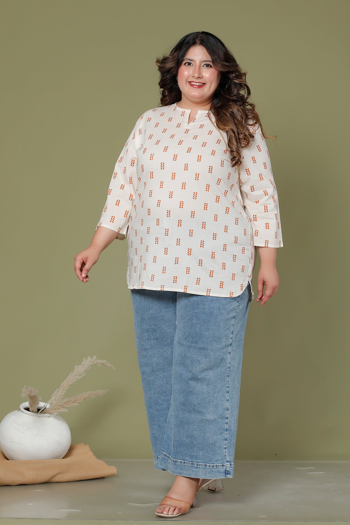 LEAF BUTTA PRINT COTTON TOP IN OFF WHITE /RUST ORANGE COLOUR BY PLUSSIZEKURTI