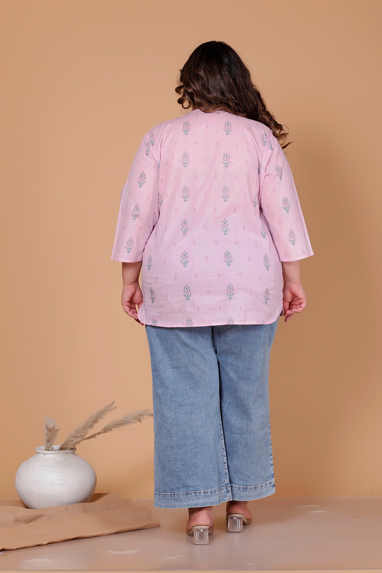 FLORAL BUTTA PRINT COTTON TOP IN BABYPINK COLOUR BY PLUSSIZEKURTI