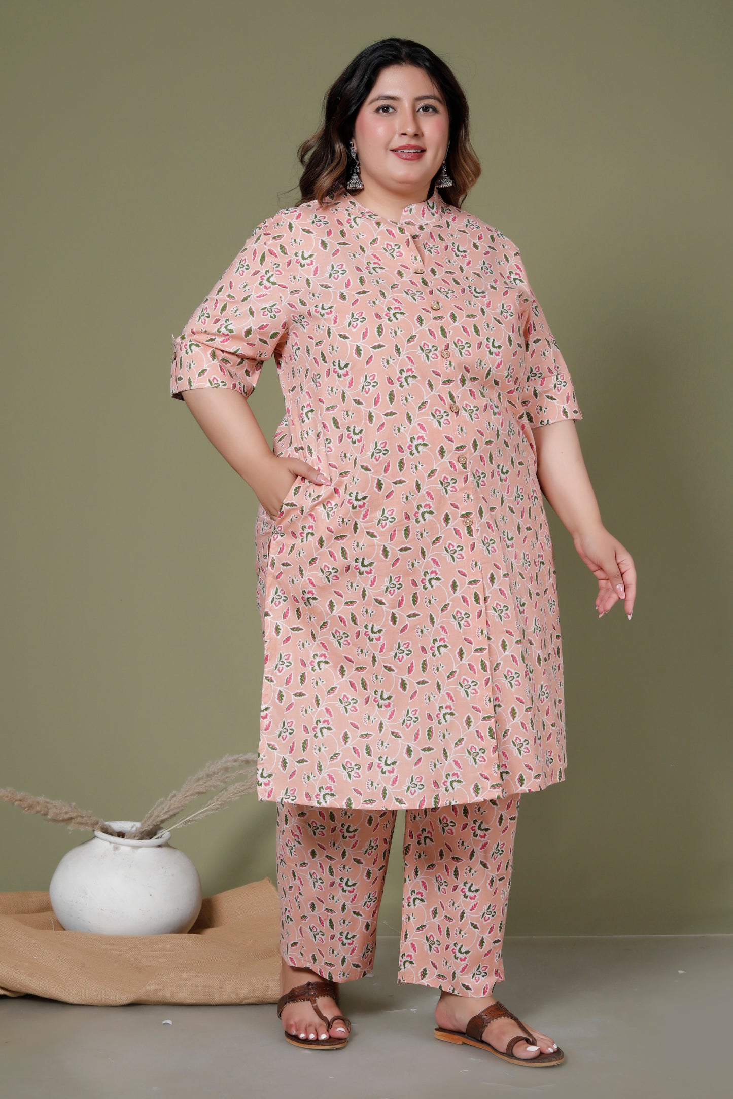 FLORAL GARDEN PRINT COTTON 2 PEICE KURTA PANT IN PEACH BY PLUSSIZEKURTI