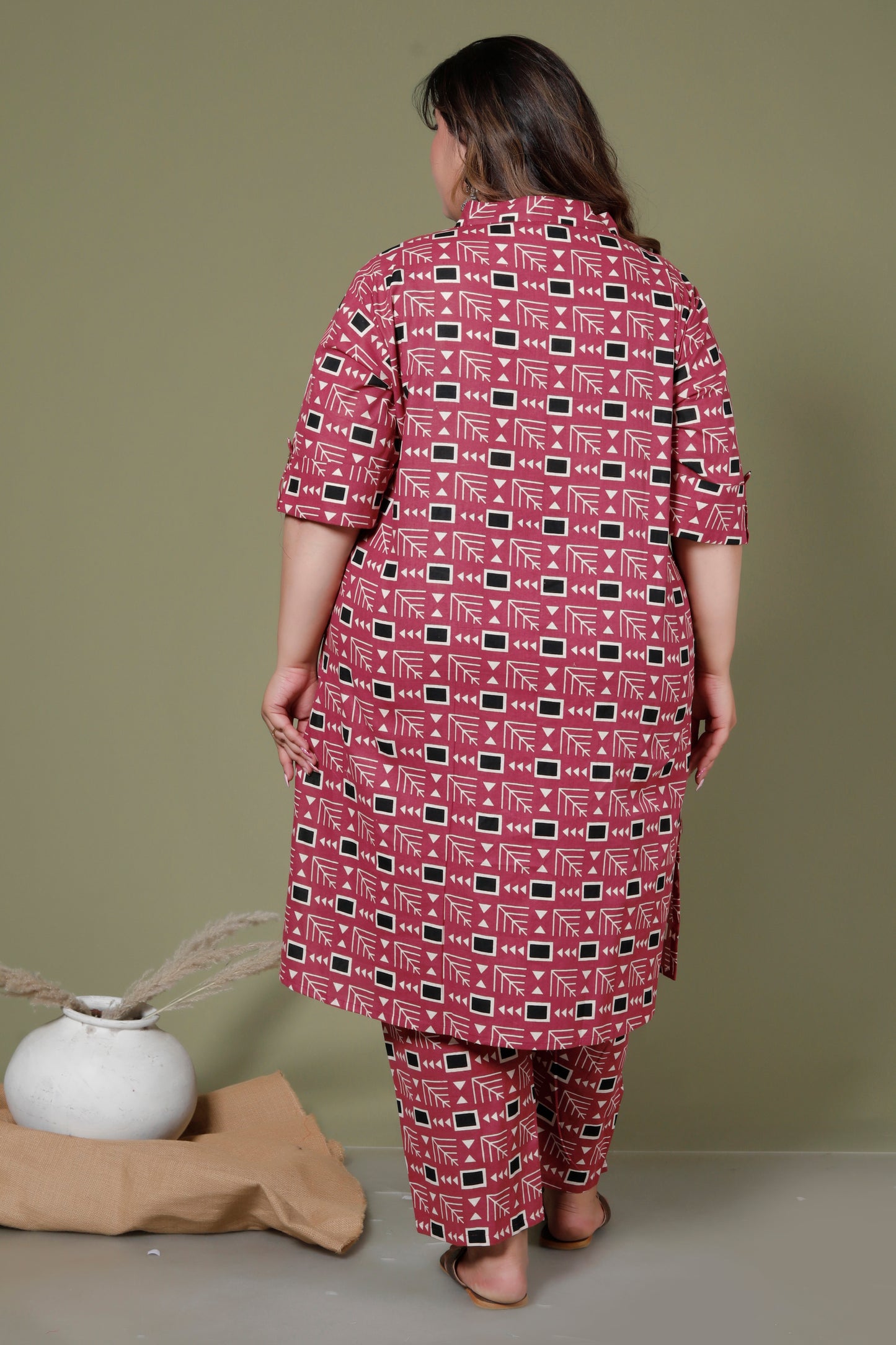 GEOMETRIC MOTIF PRINT COTTON 2 PEICE KURTA PANT IN RUST RED BY PLUSSIZEKURTI