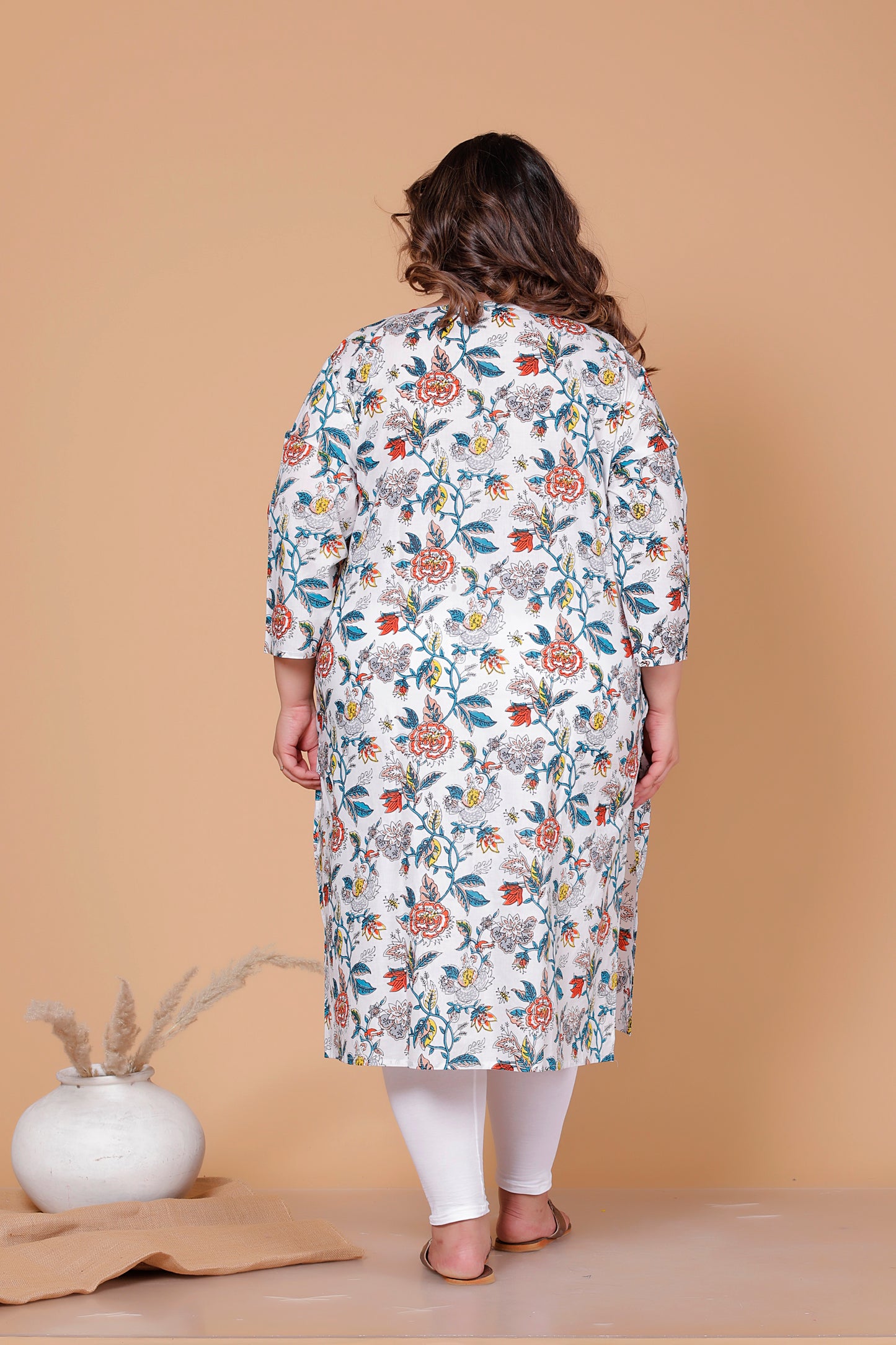 FLORAL PRINT COTTON KURTI IN MULTICOLOUR BY PLUSSIZEKURTI