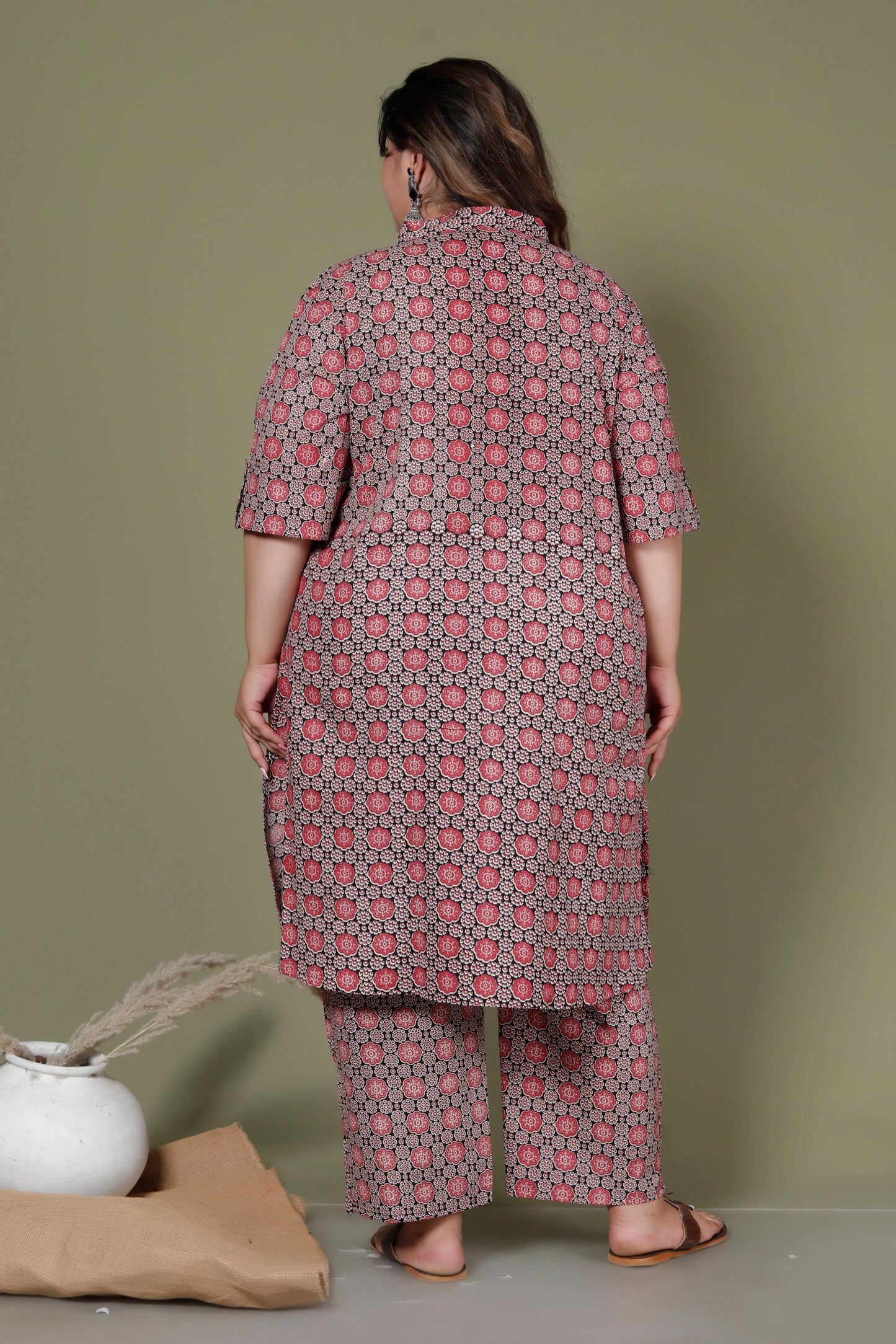 ABSTRACT FLORAL PRINT COTTON 2 PEICE KURTA PANT IN RUSTRED BY PLUSSIZEKURTI