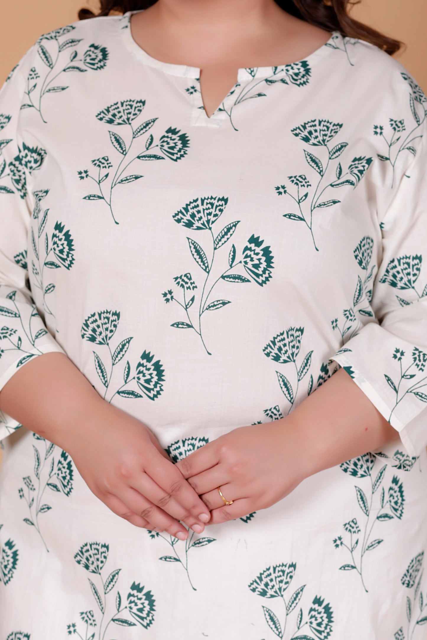 FLORAL BUTTA PRINT COTTON KURTI IN OFFWHITE/RAMA BY PLUSSIZEKURTI