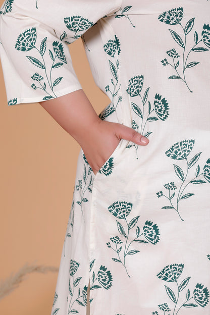 FLORAL BUTTA PRINT COTTON KURTI IN OFFWHITE/RAMA BY PLUSSIZEKURTI