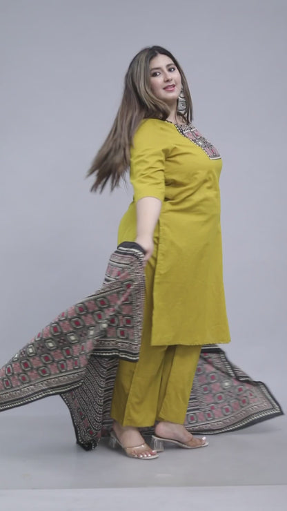 TRIBEL GEOMETRIC SOLID COTTON 3 PEICE KURTI PANT SET IN MUSTURD BY PLUSSIZEKURTI