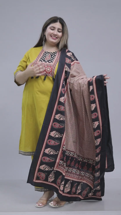 TRIBAL AJRAKH SOLID COTTON 3 PEICE KURTI PANT SET IN YELLOW BY PLUSSIZEKURTI
