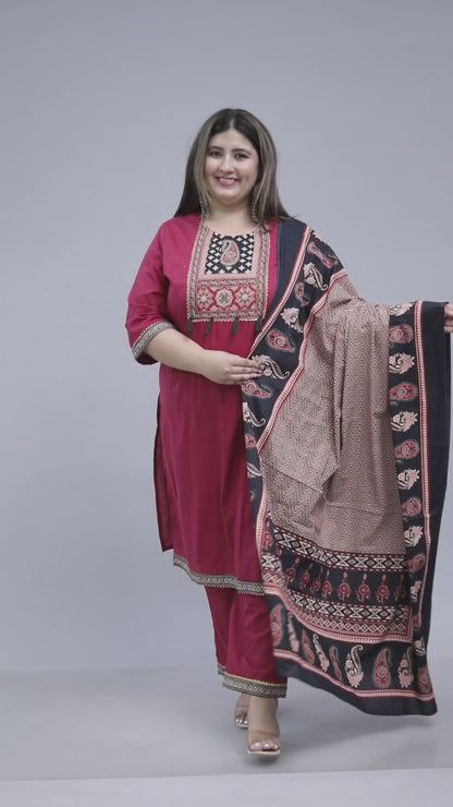 TRIBAL AJRAKH SOLID COTTON 3 PEICE KURTI PANT SET IN WINEPINK BY PLUSSIZEKURTI